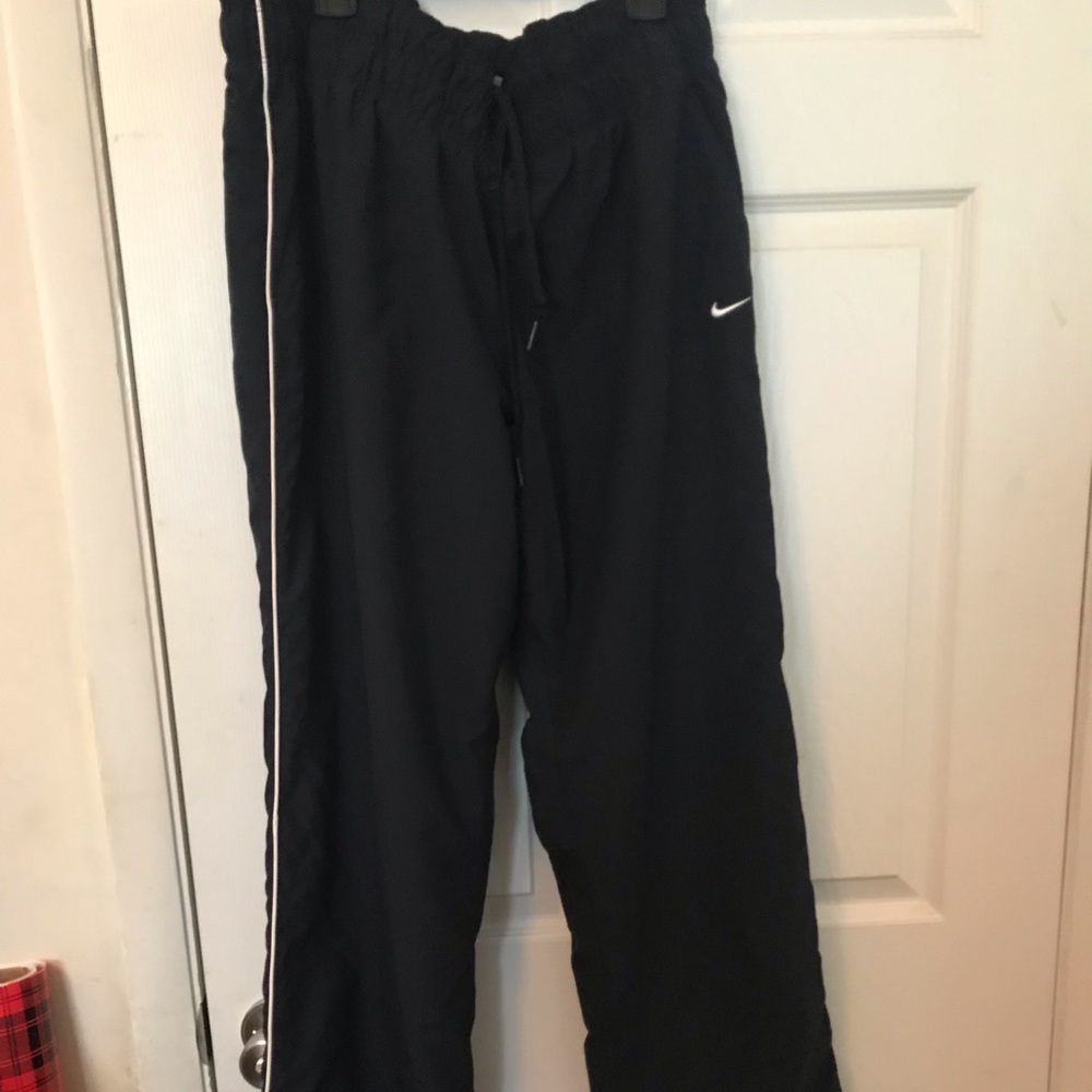 Nike windbreaker pants